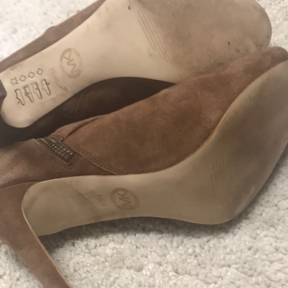 Michael Kors ankle booties used once - Picture 6 of 7